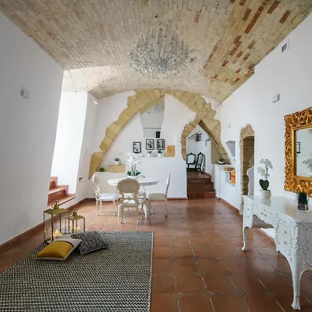 Castello House Apartmán